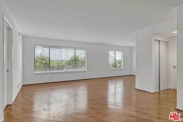 $609,000 | 2121 Beloit Avenue, Unit 107, Los Angeles, CA 90025