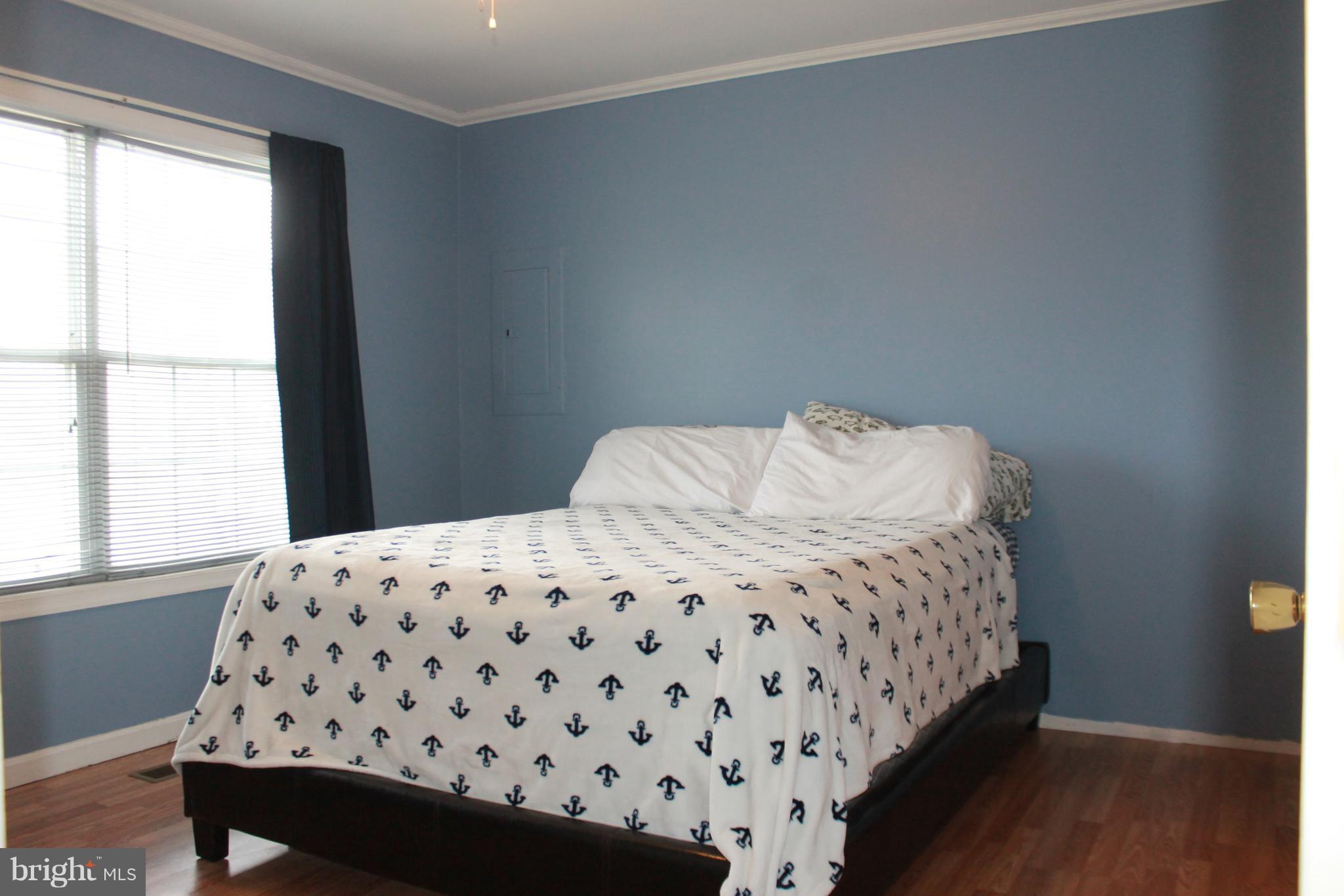 Bedroom (Master)