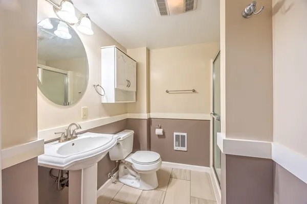 $2,350 | 27 Lathrop Street, South Hadley, MA 01075