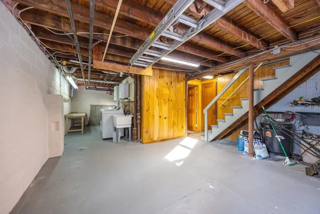 $2,350 | 27 Lathrop Street, South Hadley, MA 01075