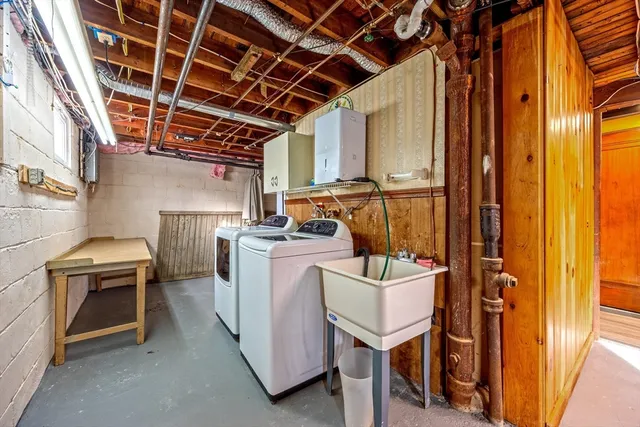 $2,350 | 27 Lathrop Street, South Hadley, MA 01075