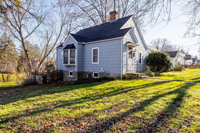 $2,350 | 27 Lathrop Street, South Hadley, MA 01075