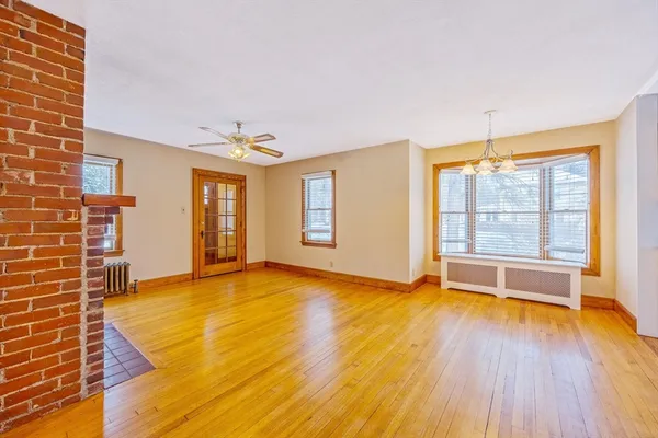 $2,350 | 27 Lathrop Street, South Hadley, MA 01075