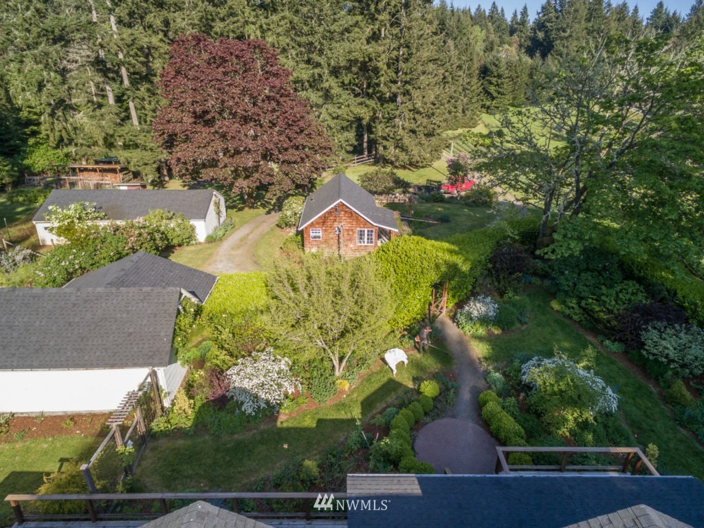 18017 Thorsen Road Southwest Vashon, WA 98070 - Photo 25 of 25