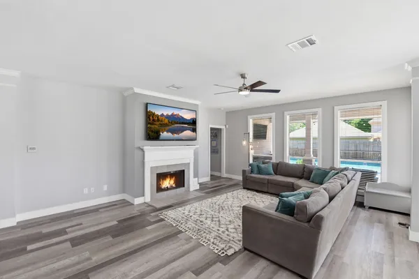 $799,000 | 803 Hidden Creek Lane, Friendswood, TX 77546