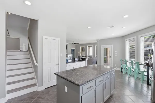 $799,000 | 803 Hidden Creek Lane, Friendswood, TX 77546