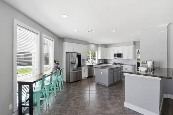 $799,000 | 803 Hidden Creek Lane, Friendswood, TX 77546