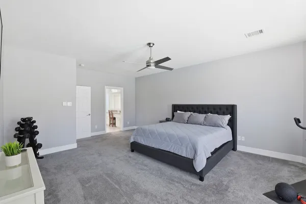 $799,000 | 803 Hidden Creek Lane, Friendswood, TX 77546