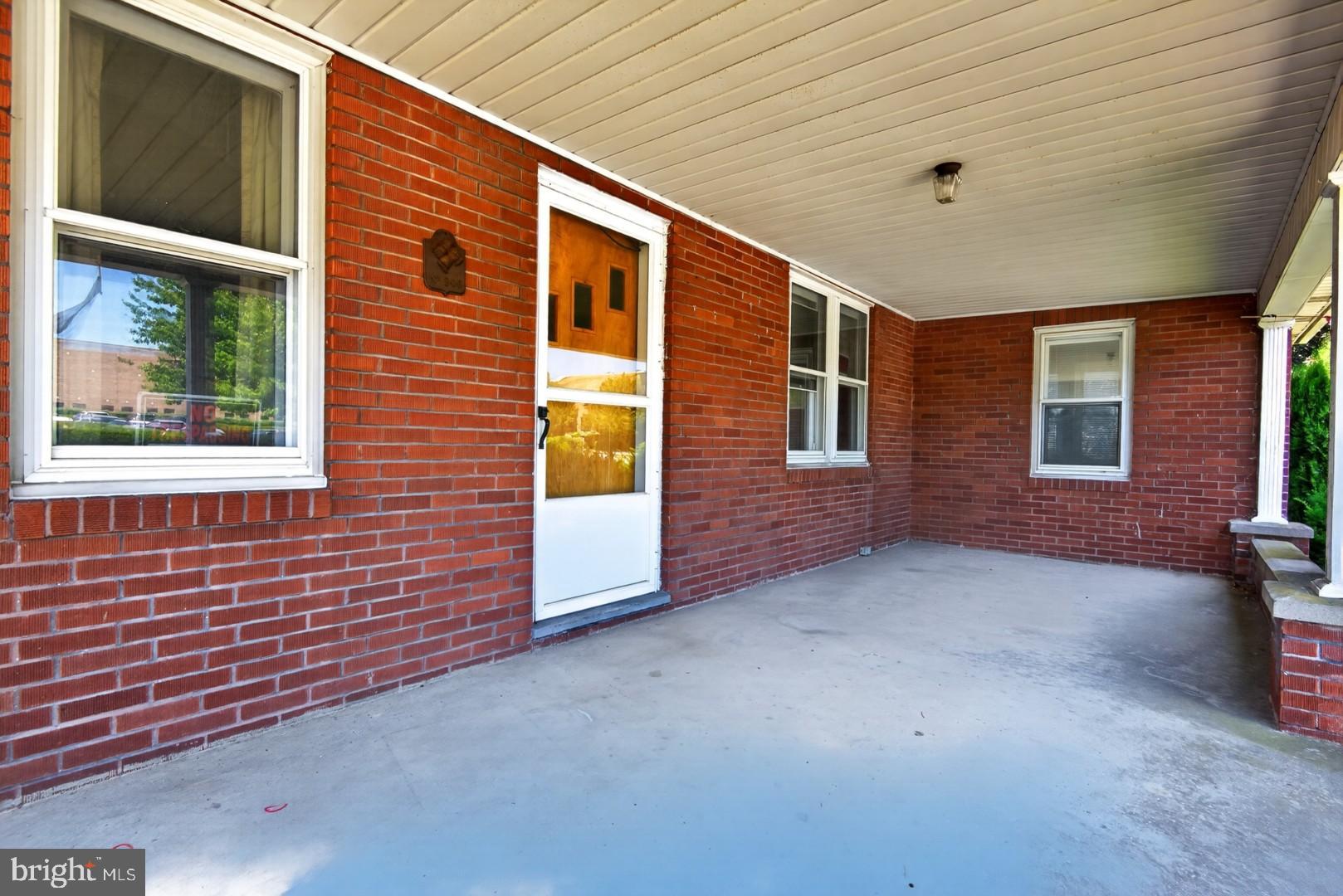 940 Peters Mountain Road Dauphin, PA 17018 - Photo 6 of 44