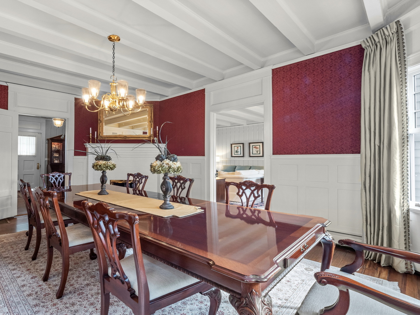 910 Golf Lane Wheaton, IL 60189 - Photo 8 of 34 a view of a dining room with furniture and window