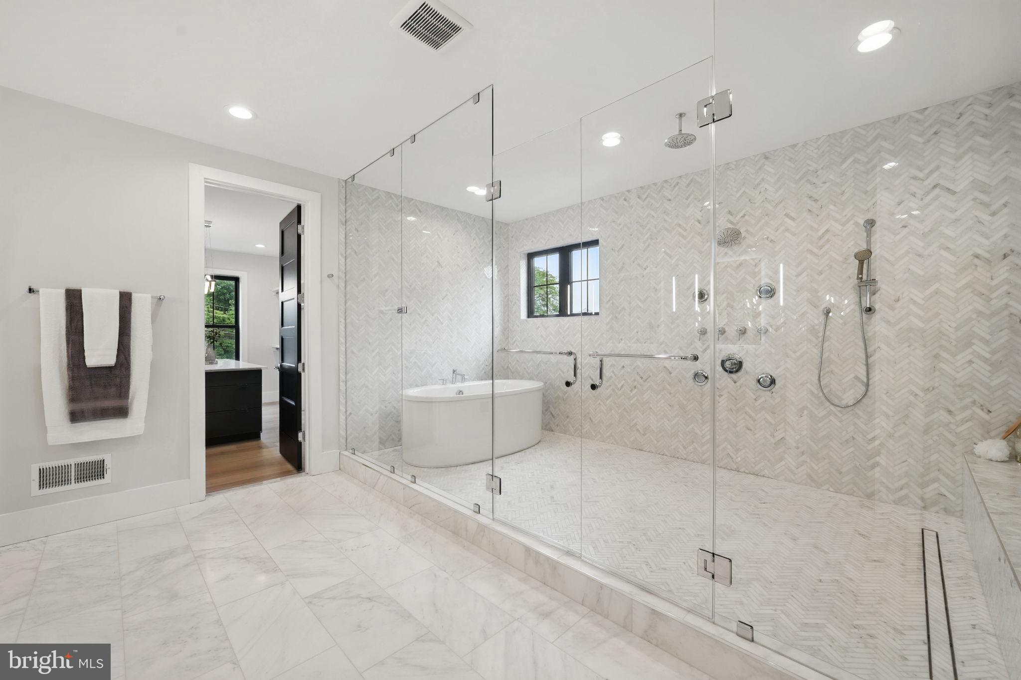 1617 Woodmoor Lane McLean, VA 22101 - Photo 18 of 71 Elegant Ensuite with Designer Touches