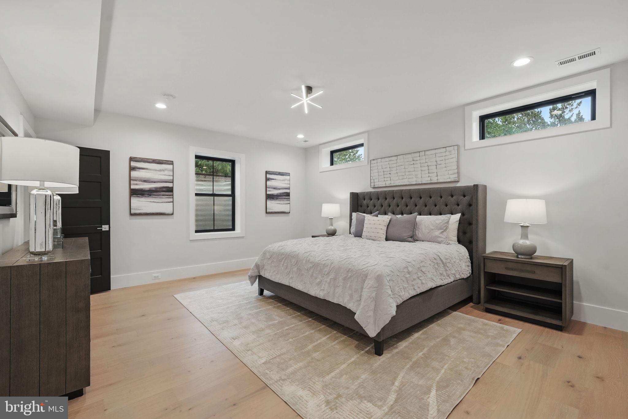 1617 Woodmoor Lane McLean, VA 22101 - Photo 40 of 71 Private Guest Quarters