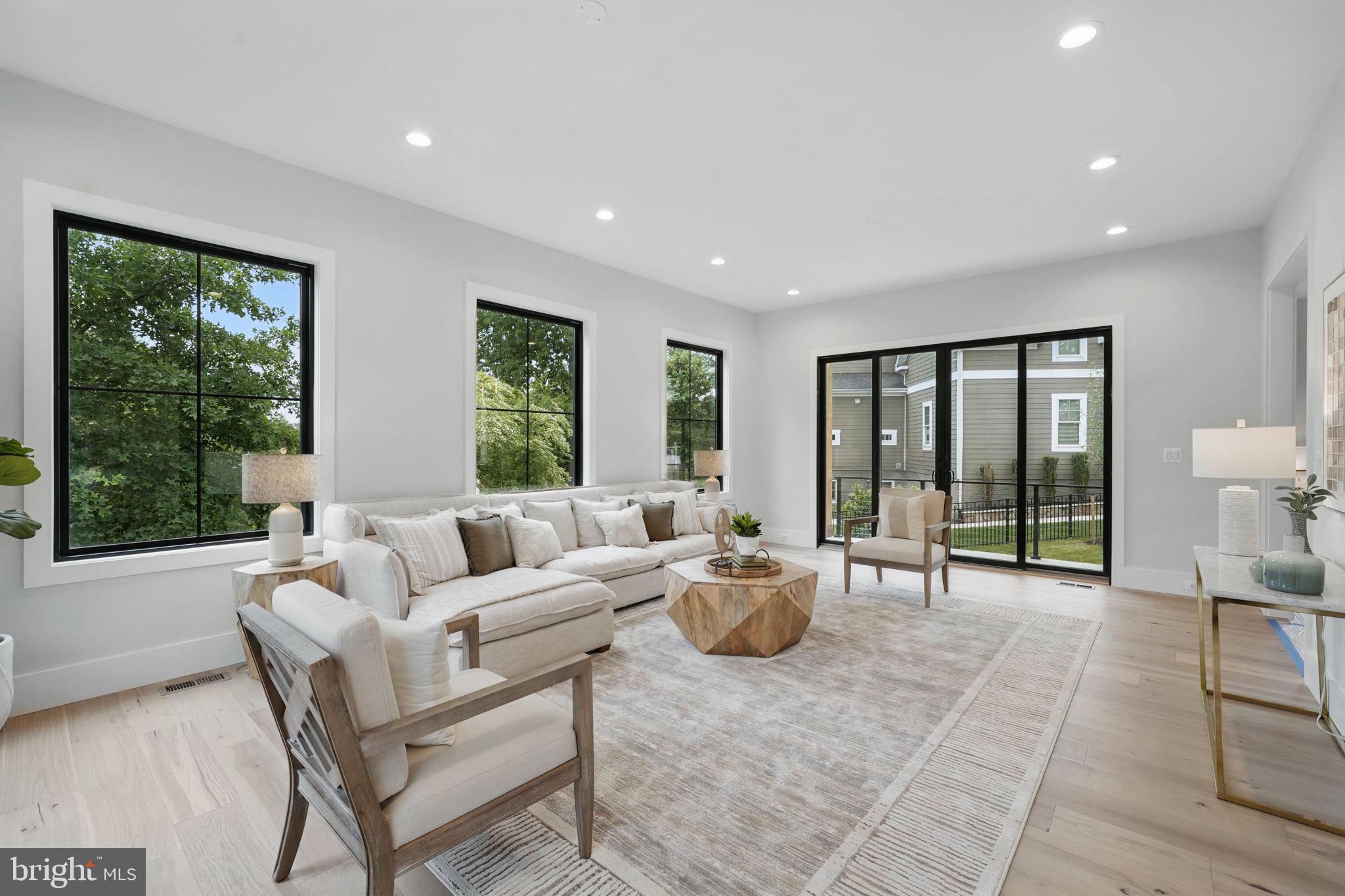 1617 Woodmoor Lane McLean, VA 22101 - Photo 43 of 71