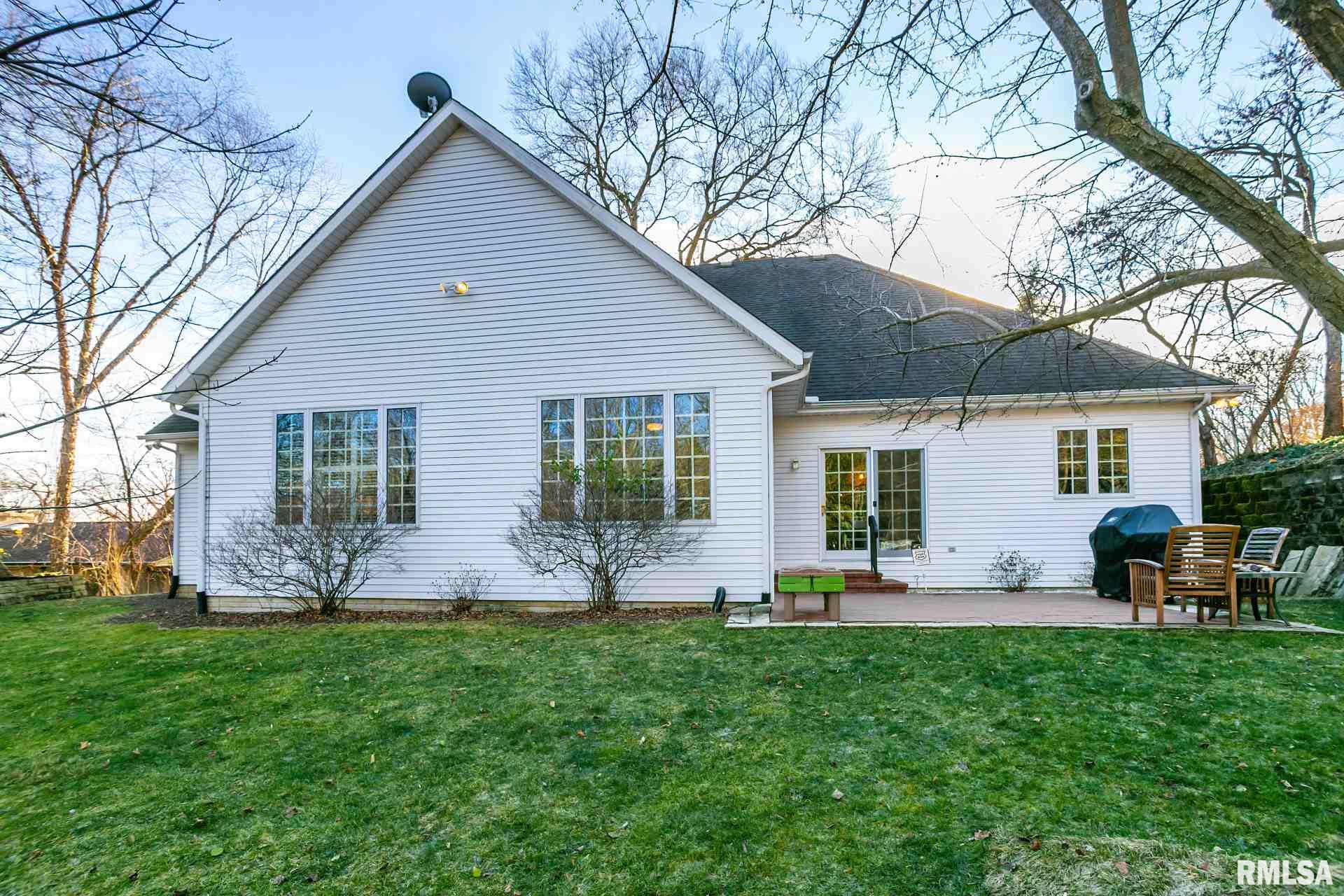 204 Bechtel Road Bettendorf, IA 52722 - Photo 32 of 33 Gallery Image 32