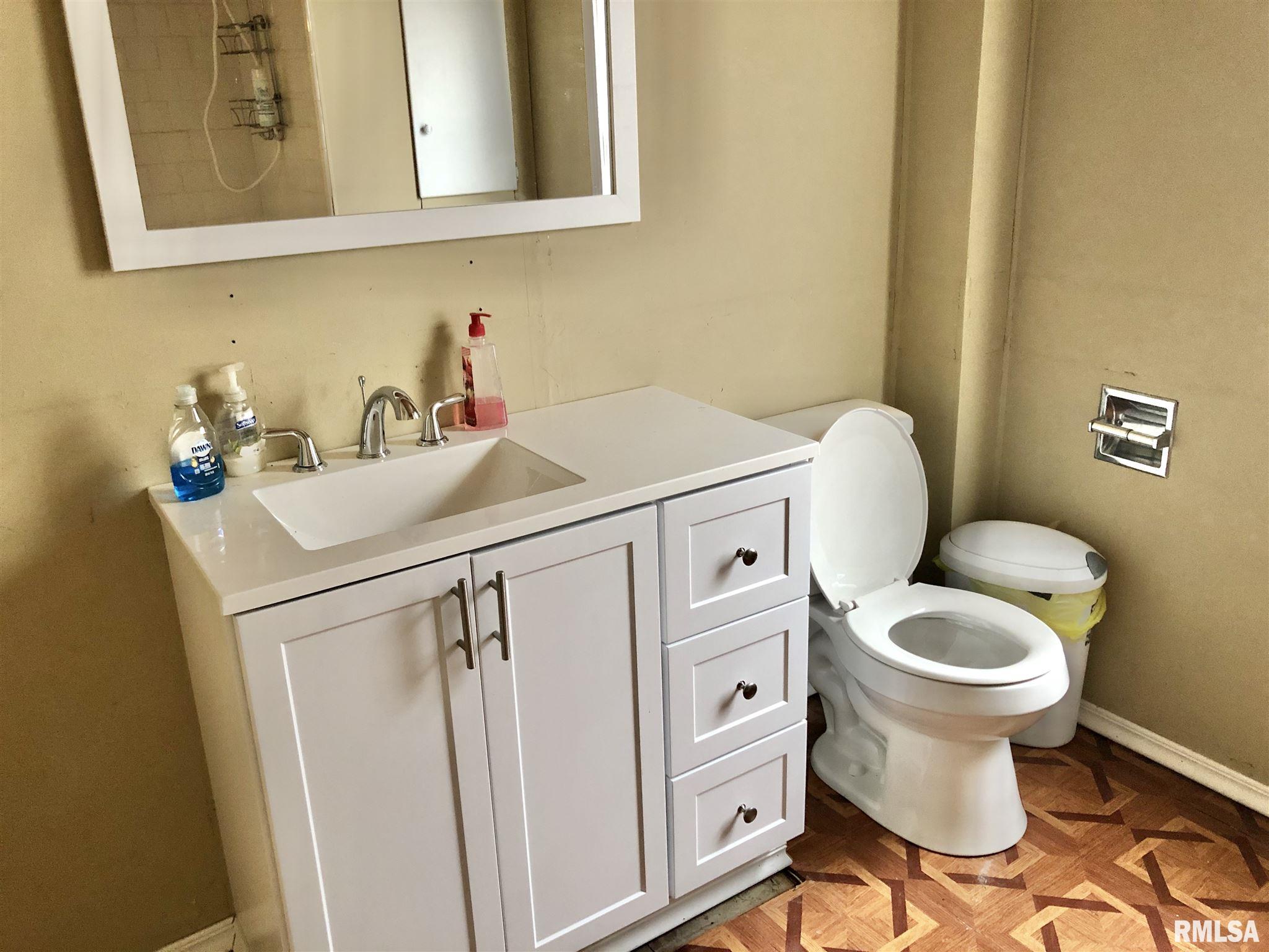 206 North Elm Street Ina, IL 62846 - Photo 23 of 27
