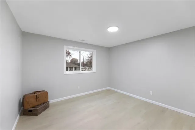 $387,500 | 10206 West 88th Terrace, Overland Park, KS 66212