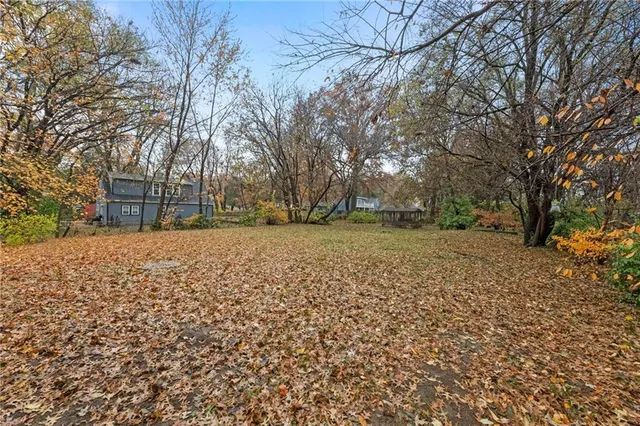 $387,500 | 10206 West 88th Terrace, Overland Park, KS 66212