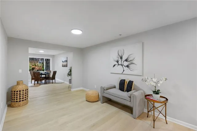 $387,500 | 10206 West 88th Terrace, Overland Park, KS 66212