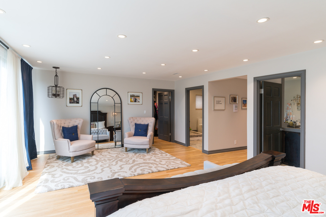 4811 Roma Court Marina del Rey, CA 90292 - Photo 16 of 26