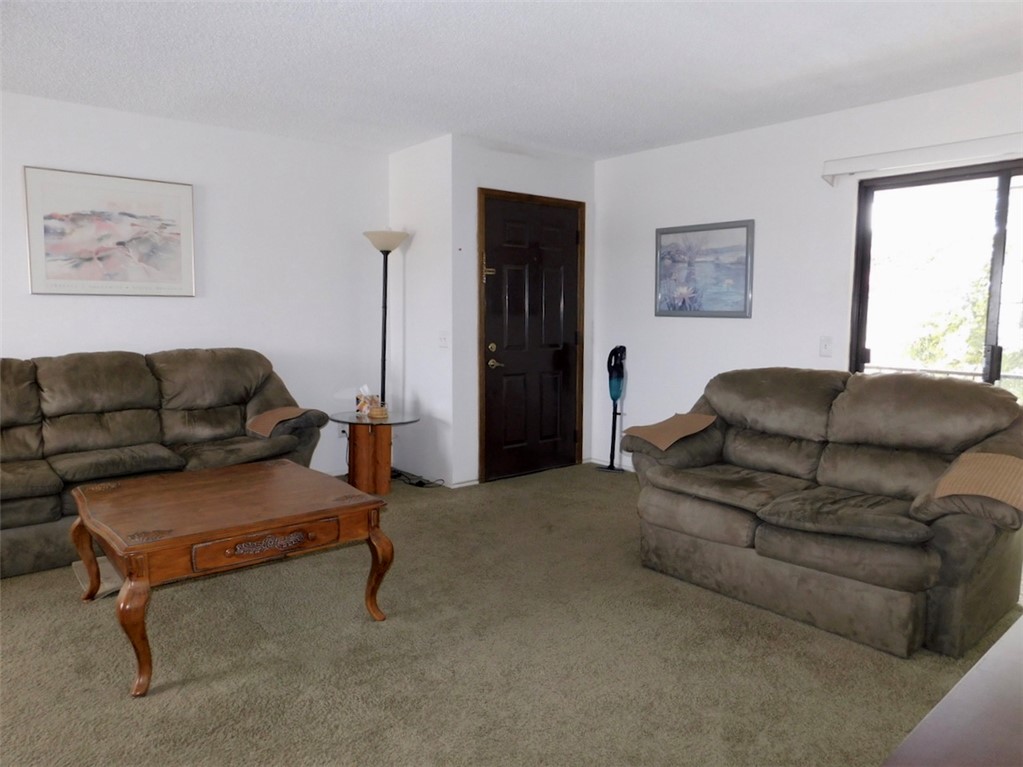 1190 Ramar Road, Unit 8 Bullhead City, AZ 86442 - Photo 2 of 24 Living Room