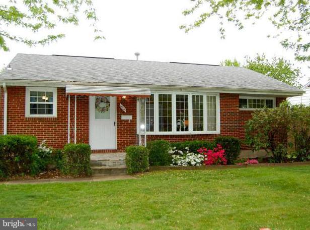 6205 Golden Ring Road Rosedale, MD 21237 - Photo 21 of 26 Exterior (Front)