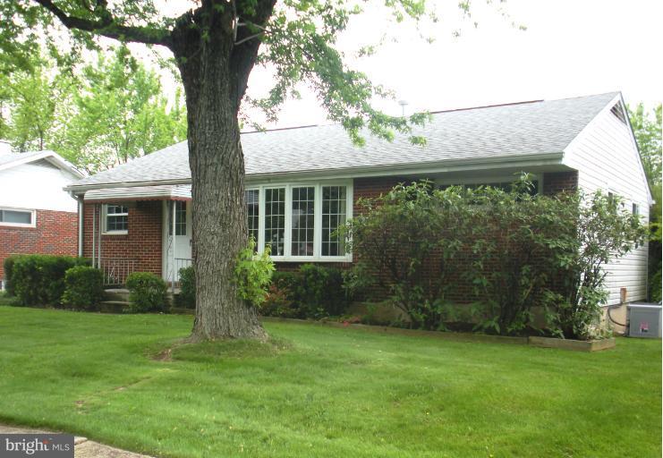 6205 Golden Ring Road Rosedale, MD 21237 - Photo 26 of 26 Exterior (Front)