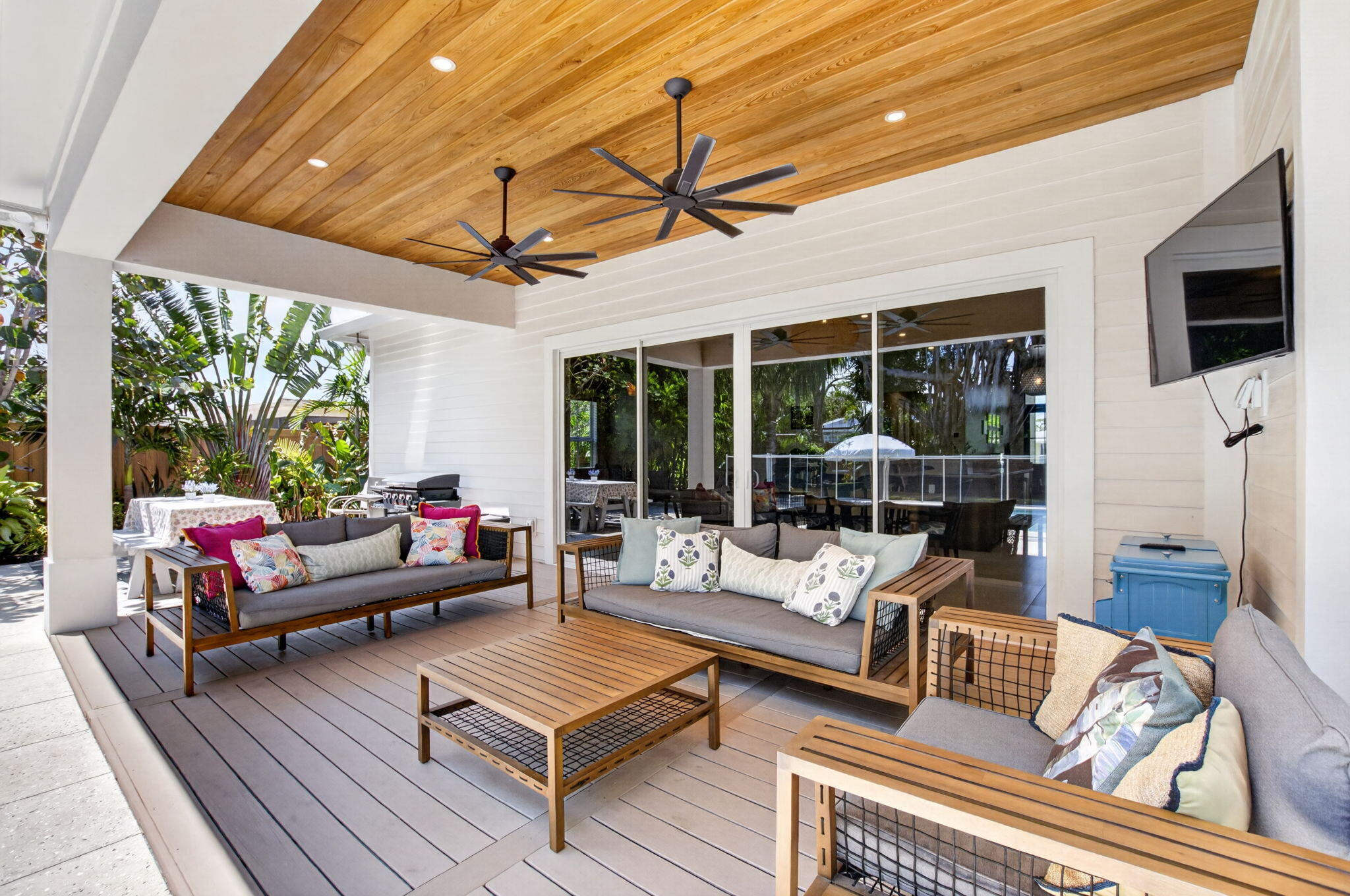 264 Northwest 45th Street Boca Raton, FL 33431 - Photo 18 of 63 Outdoor TV will remain