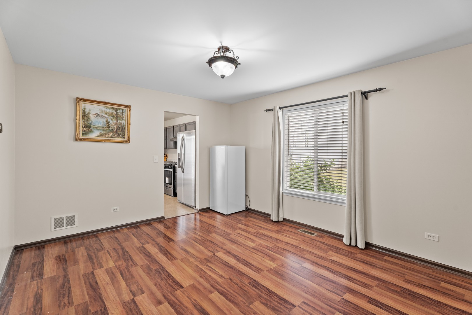 412 Clifton Lane Bolingbrook, IL 60440 - Photo 8 of 29