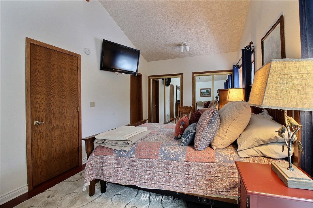3702 Northeast 288th Road Camas, WA 98607 - Photo 15 of 25 Gallery Image 15