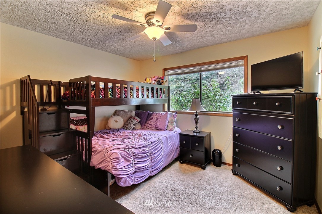 3702 Northeast 288th Road Camas, WA 98607 - Photo 18 of 25 Gallery Image 18