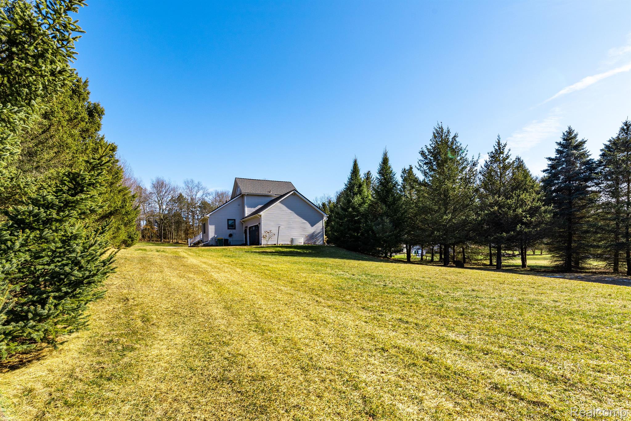 6515 Ridgewood Road Clarkston, MI 48346 - Photo 9 of 50 Gallery Image 9