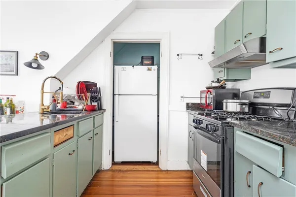$3,500 | 21 Elton Street, Unit 3, Providence, RI 02906