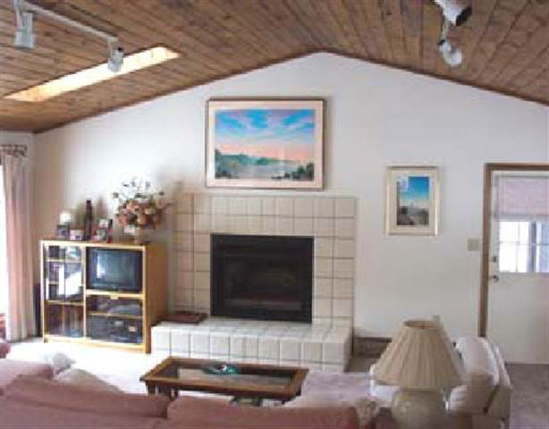 7 P D Harris Road Saratoga Springs, NY 12866 - Photo 4 of 10 Photo 4