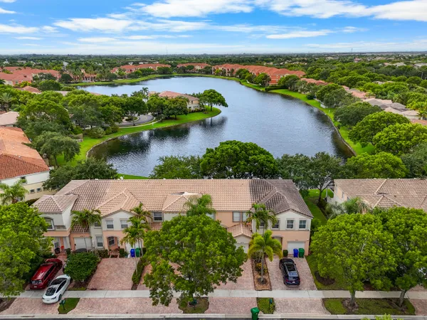 $535,000 | 4735 Southwest 164th Avenue, Miramar, FL 33027