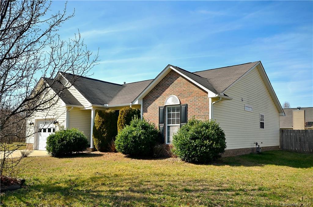89 Running Briar Road Fletcher, NC 28732 - Photo 1 of 19 Gallery Image 1