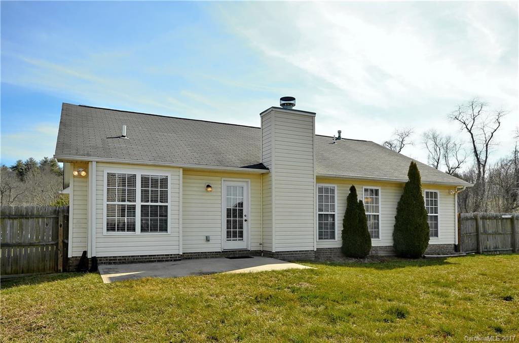 89 Running Briar Road Fletcher, NC 28732 - Photo 4 of 19 Gallery Image 4