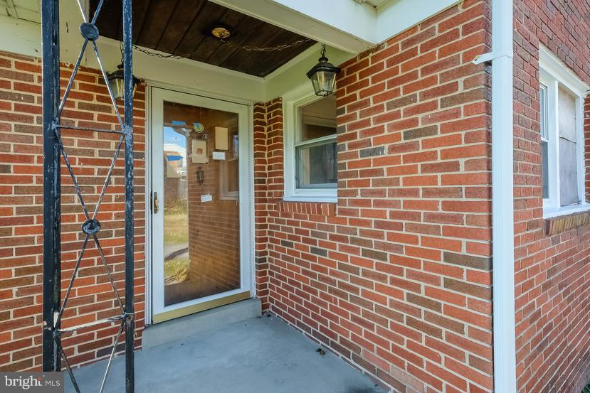 6508 Sandy Spring Road Laurel, MD 20707 - Photo 5 of 25 Exterior (General)