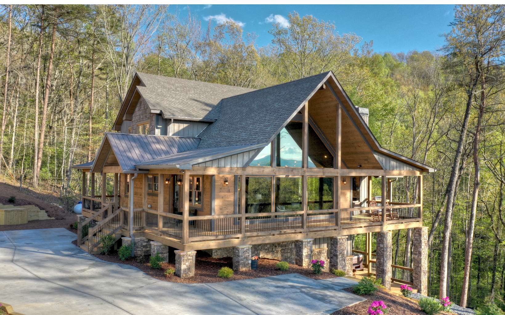 37 Blue Ridge Heights Drive Blue Ridge, GA 30513 - Photo 1 of 1 Main View