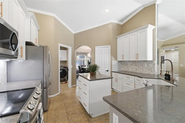 $450,000 | 5351 Fieldstone Drive, Pahrump, NV 89061