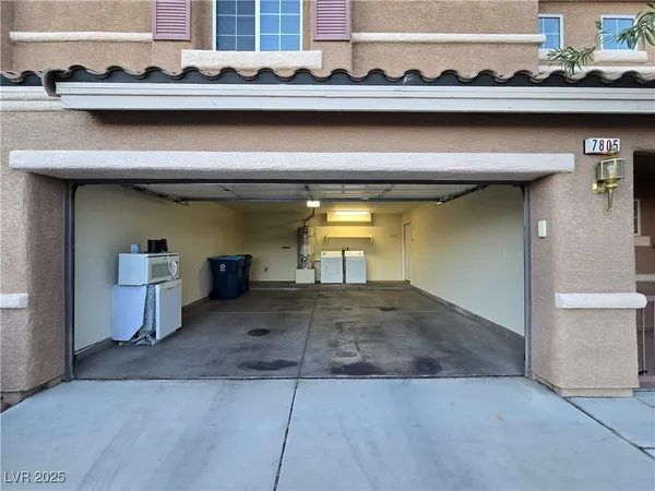 $2,050 | 7805 Cotton Bloom Court, Las Vegas, NV 89149