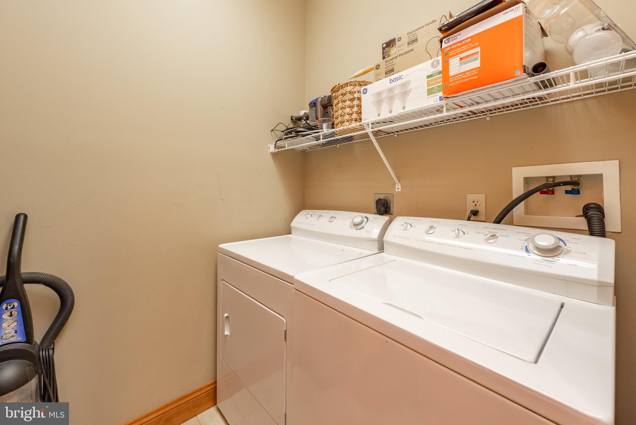 38 Parkside Court North McHenry, MD 21541 - Photo 42 of 60 a utility room with dryer and washer