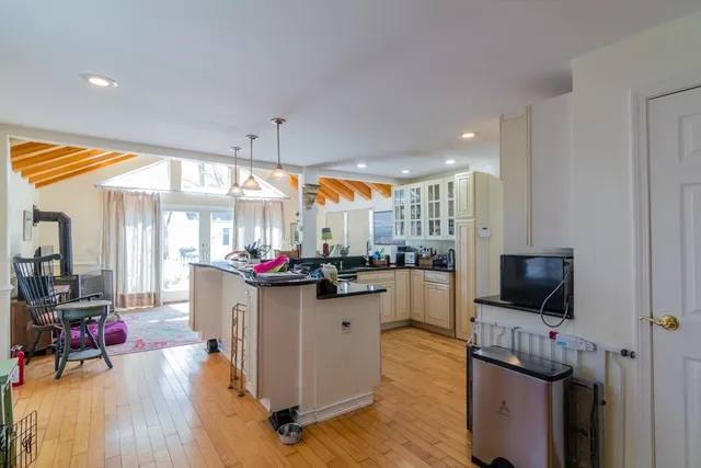 $3,400 | 313 High Street, Unit 313, Newburyport, MA 01950