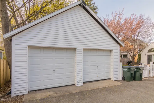 a view of a house with a tree