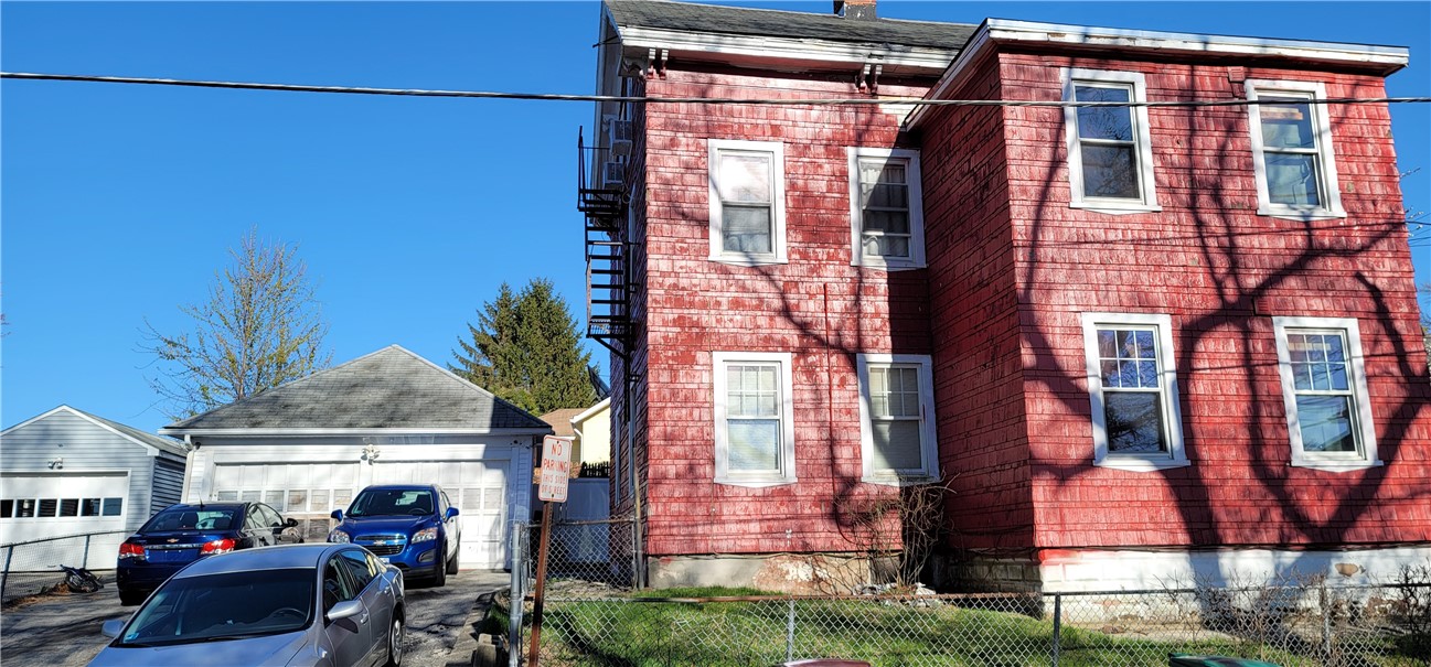 404 Transit Street Woonsocket, RI 02895 - Photo 5 of 5