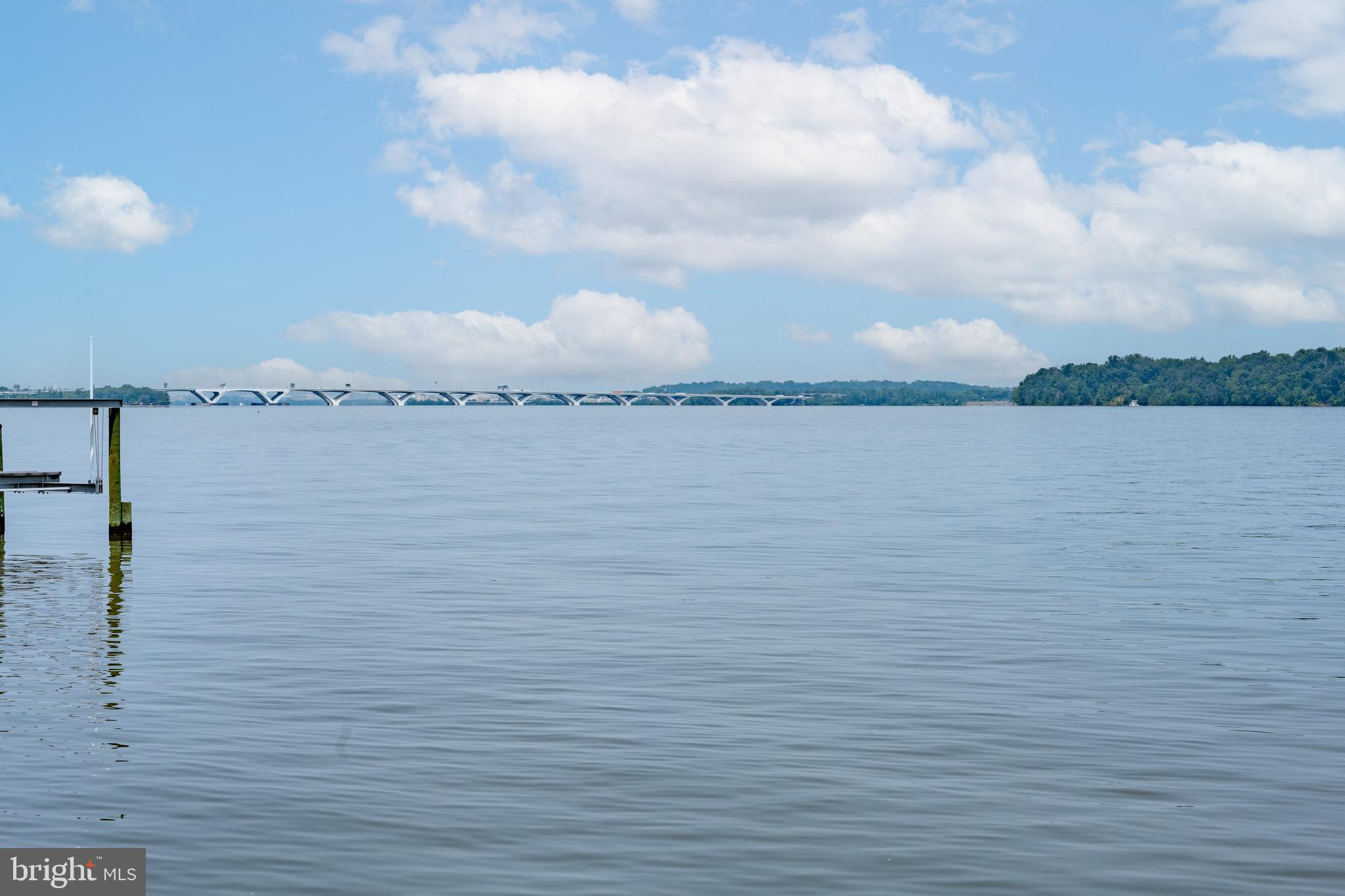 7813 Southdown Road Alexandria, VA 22308 - Photo 11 of 38