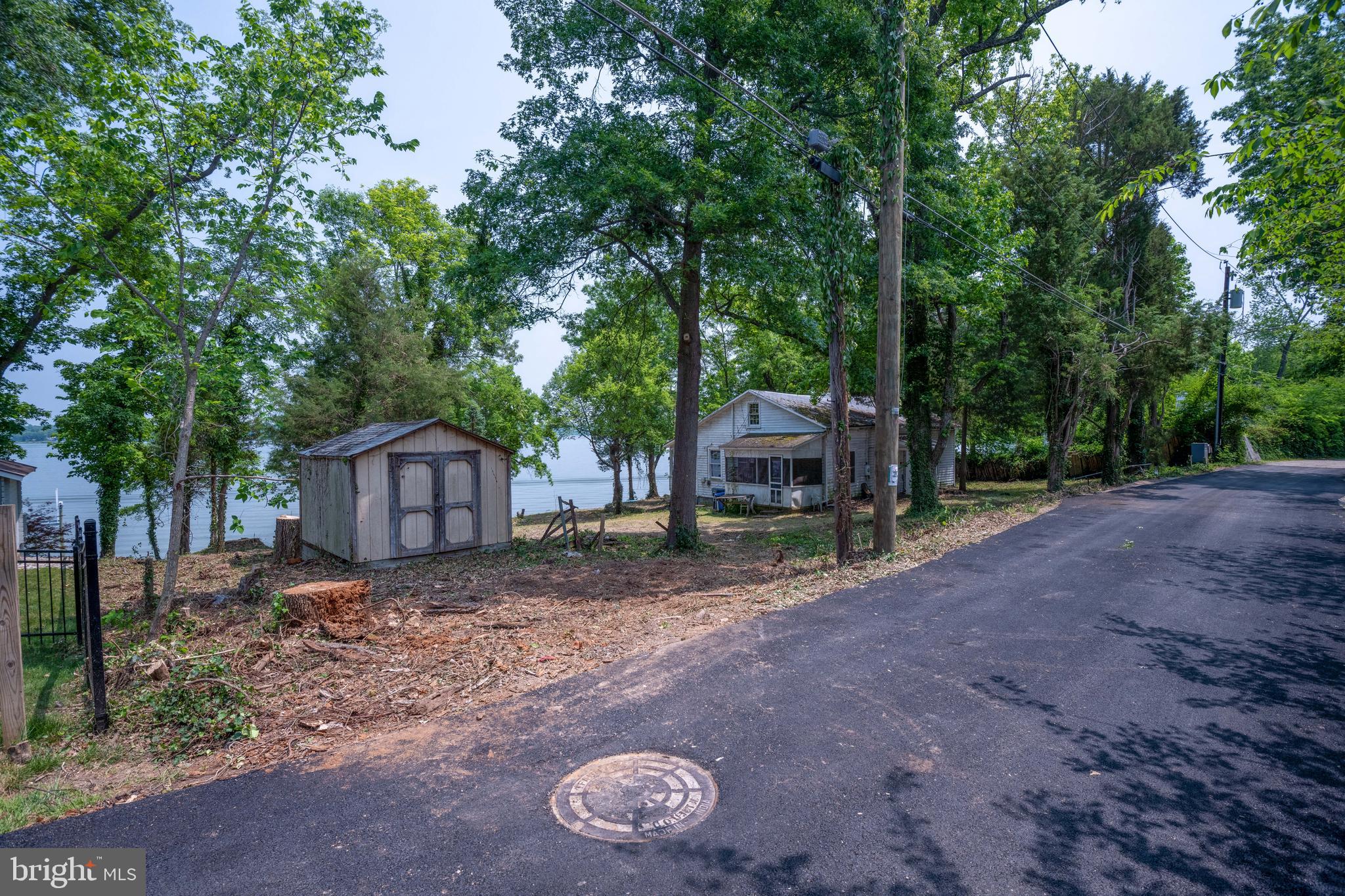 7813 Southdown Road Alexandria, VA 22308 - Photo 36 of 38