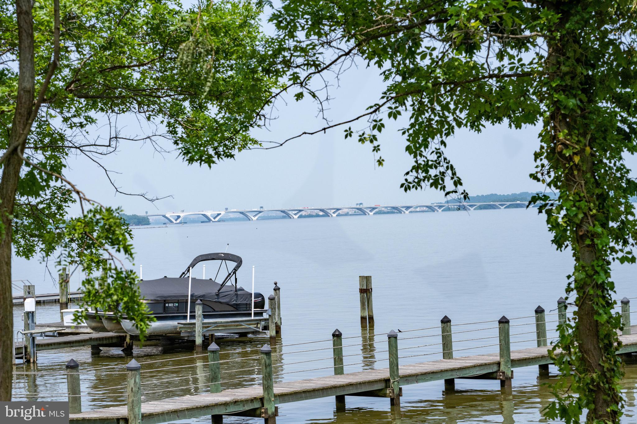 7813 Southdown Road Alexandria, VA 22308 - Photo 4 of 38