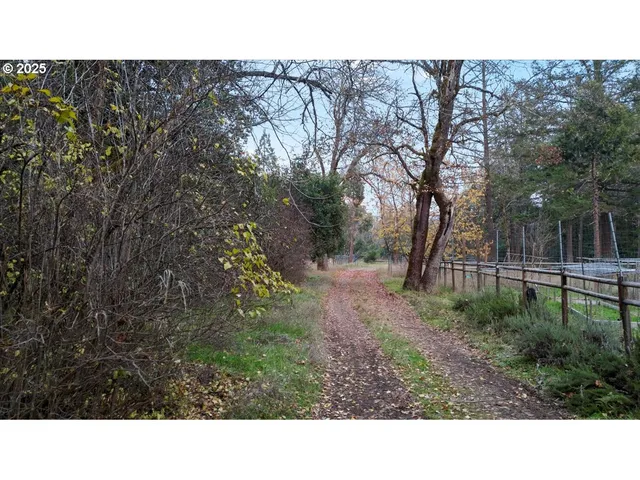 a black and white photo of a house