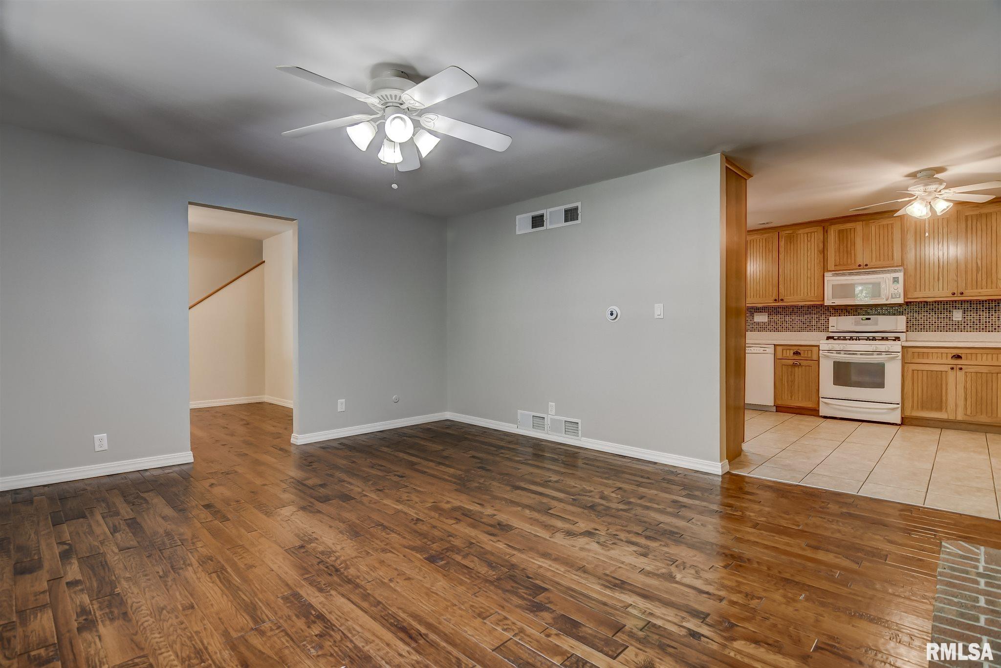 2531 County Road 625 East Rochester, IL 62563 - Photo 15 of 50 Gallery Image 15
