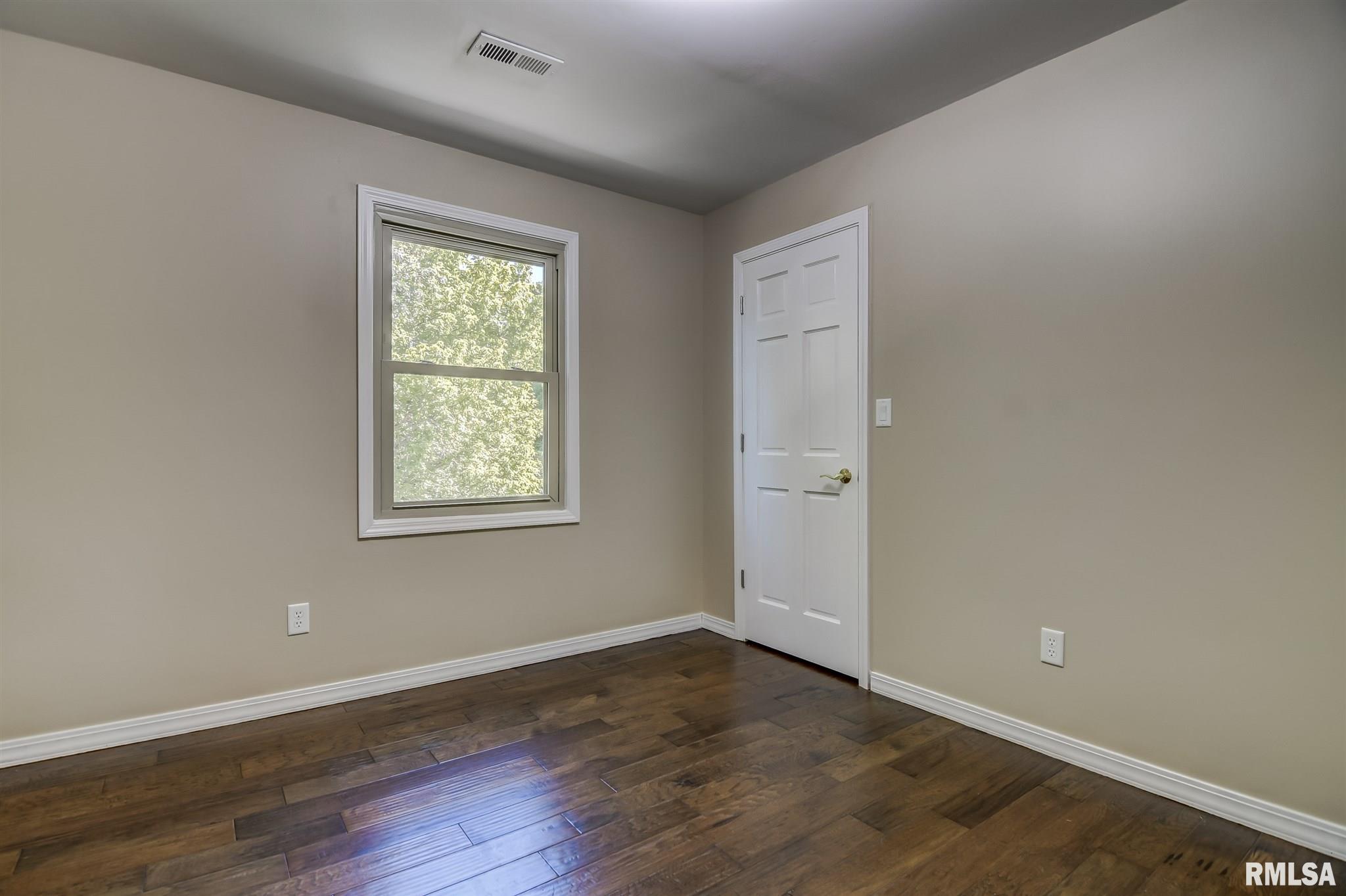 2531 County Road 625 East Rochester, IL 62563 - Photo 24 of 50 Gallery Image 24